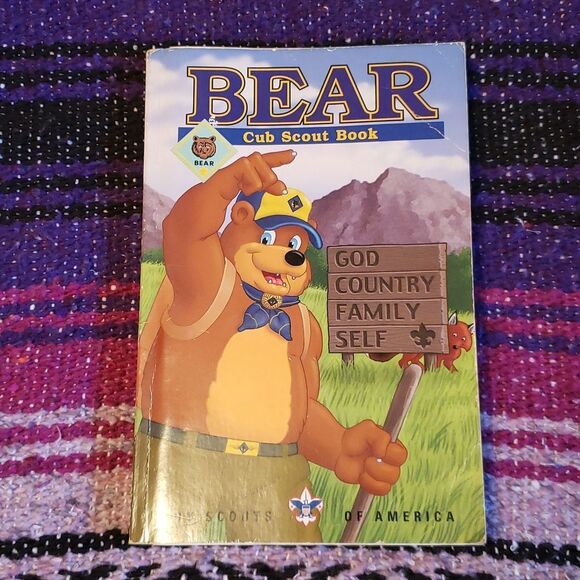 Vintage 1998 Bear Cub Scout Handbook - Picture 1 of 6